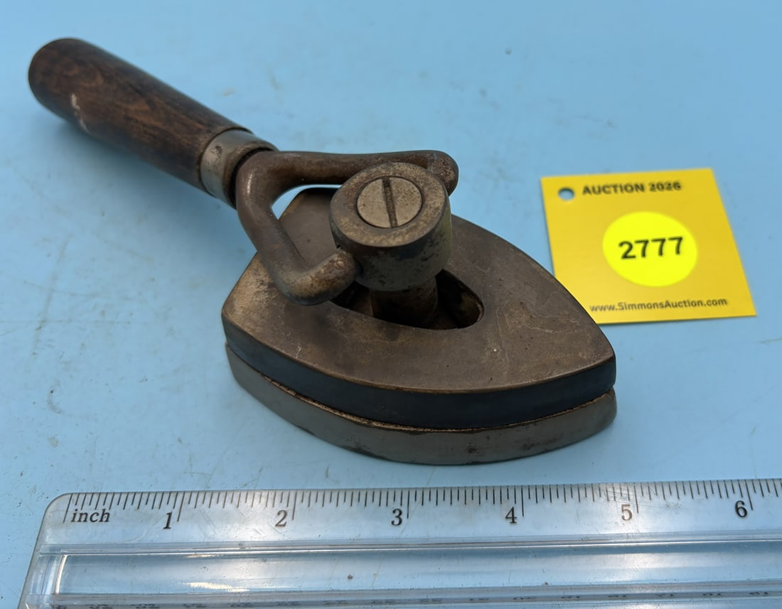Sleeve iron, wooden handle, PAT applied for - 2