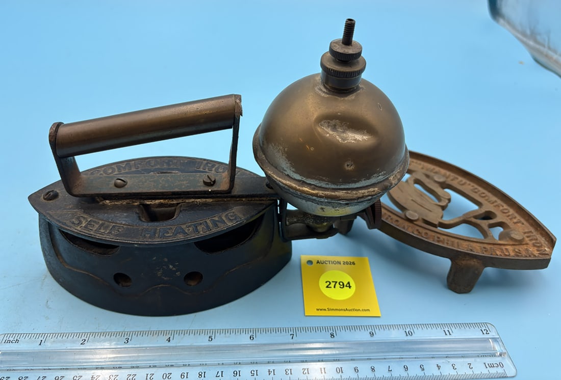 Comfort Iron, Self heating w/ball shaped fuel tank w/trivet (1 of 3)