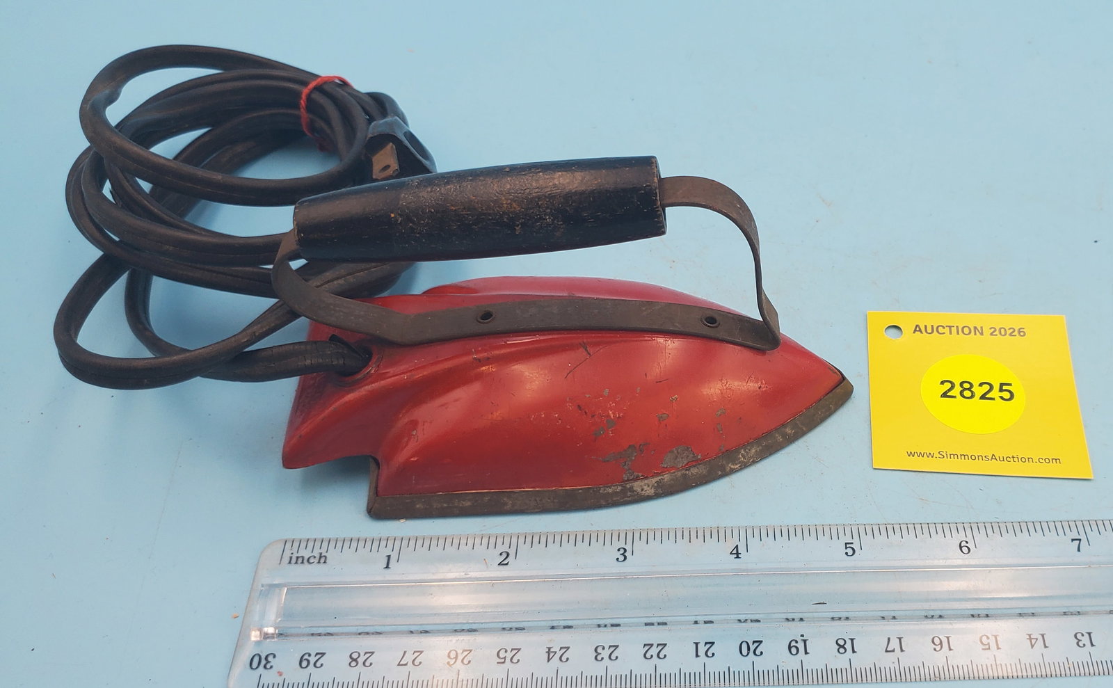 Wolverine Supply Streamlined red tin (1 of 2)