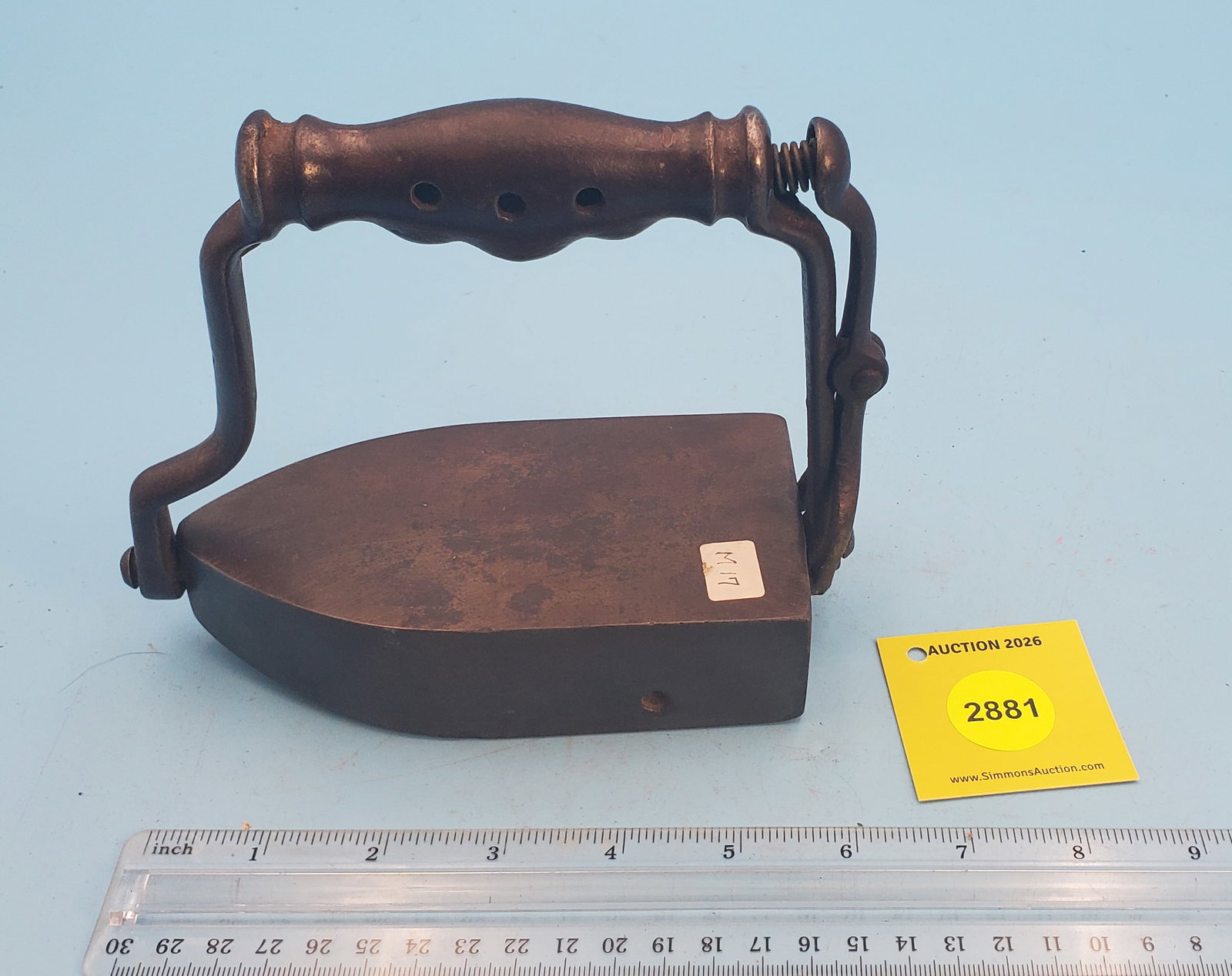 Unmarked revolving Iron: Unmarked revolving Iron