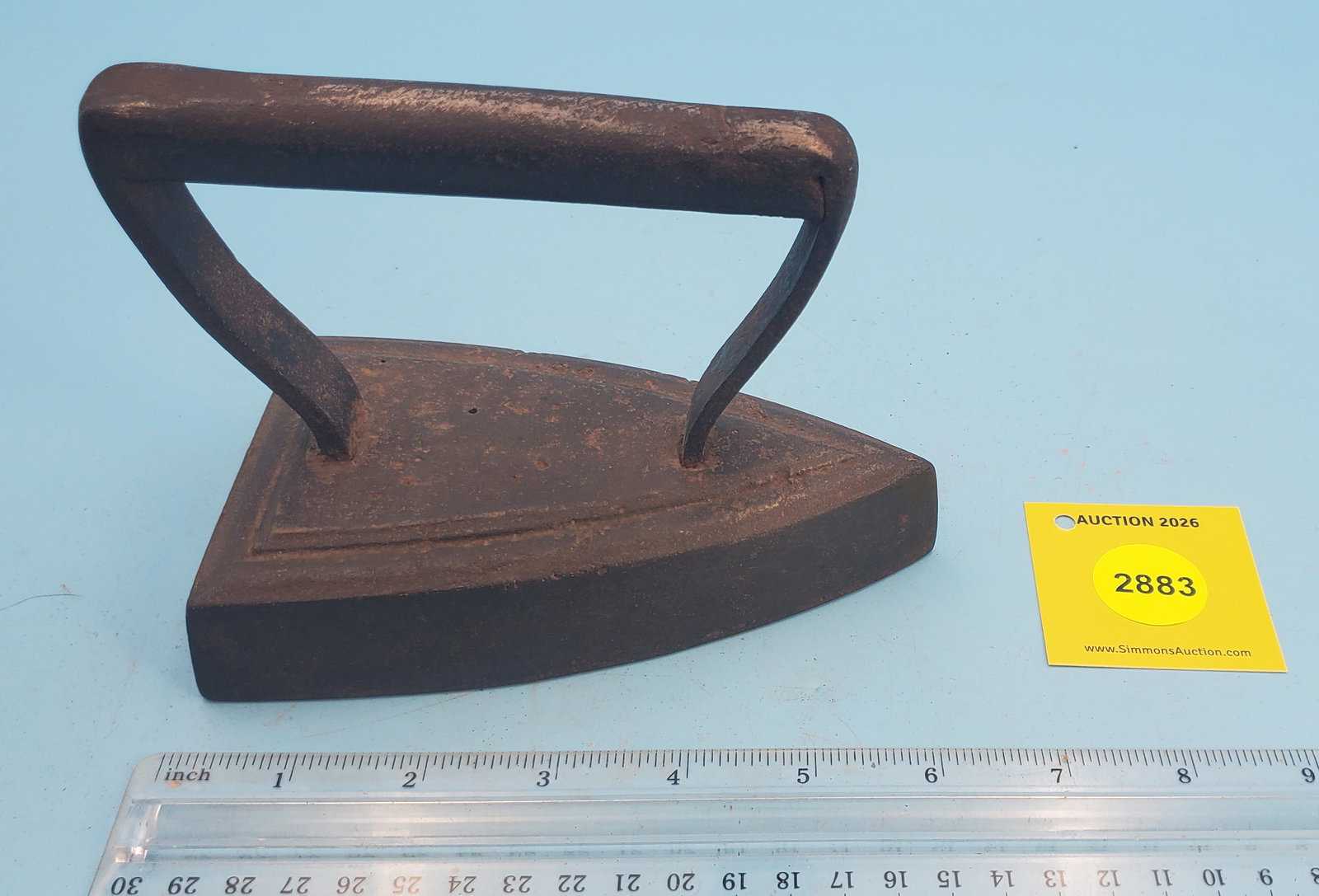 One piece flat iron, no markings - 2