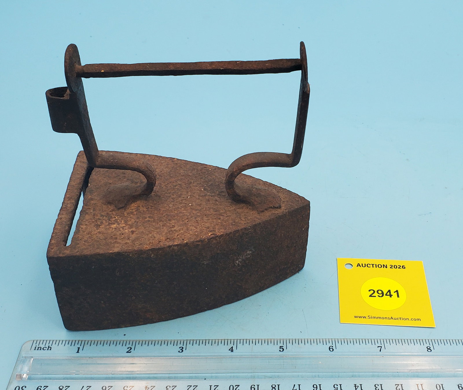 Box iron and slug, gate and hand grip are missing (1 of 3)