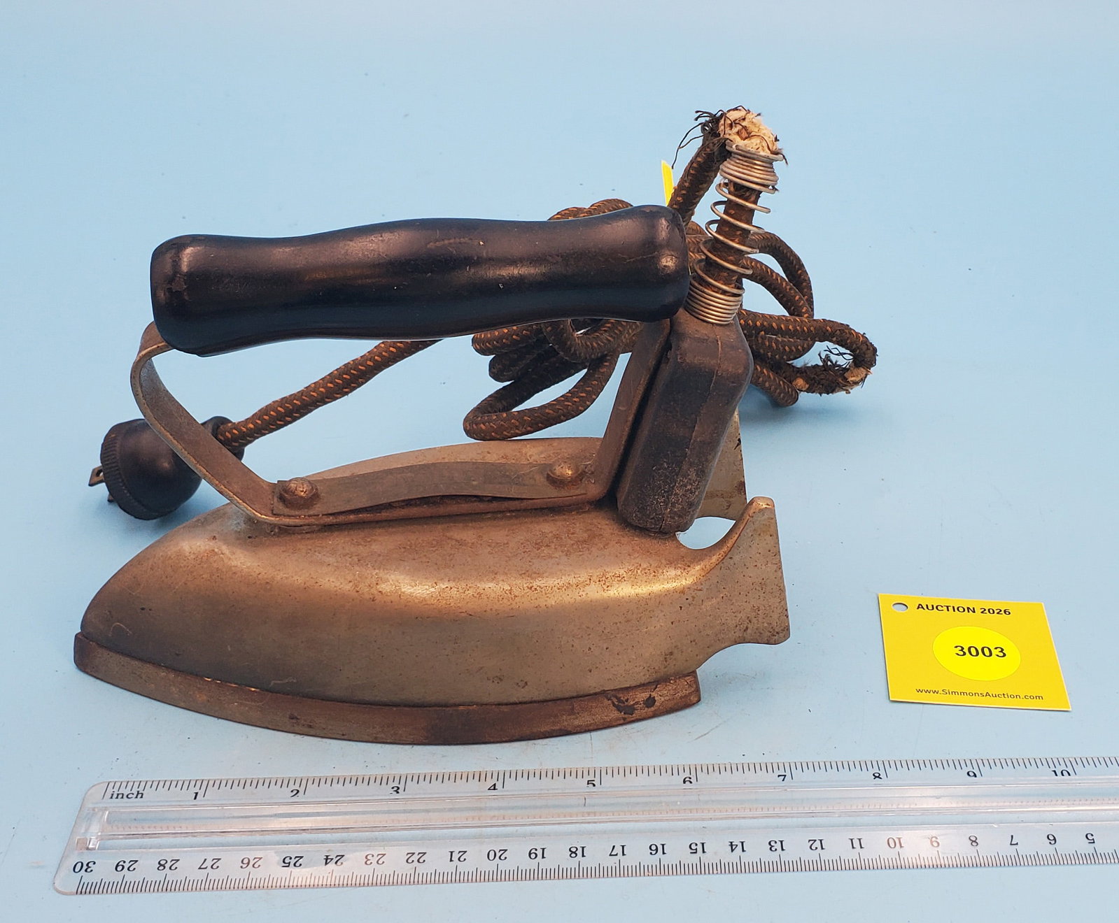 Waage 3 heat iron w/trivet: Waage 3 heat iron w/trivet