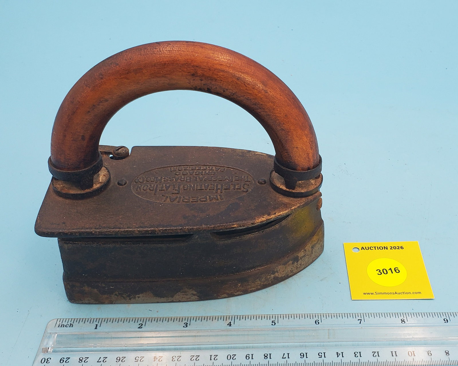 Imperial Self heating iron, The Imperial Brass Mfg. Co, Chicago top broken, inside pieces missing (1 of 2)