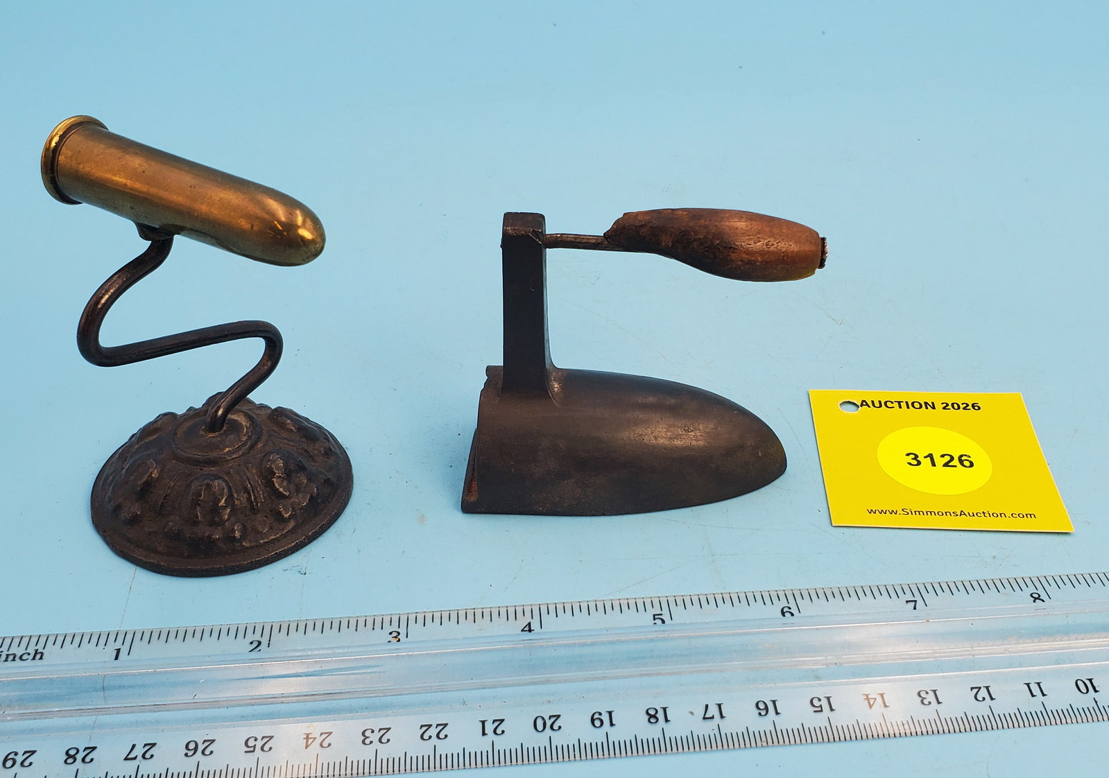 Lot of 2, small goffering iron, ox tongue no gate: Lot of 2, small goffering iron, ox tongue no gate