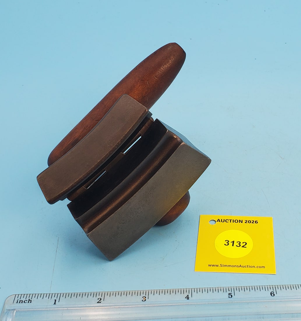 Hat shackle - 2