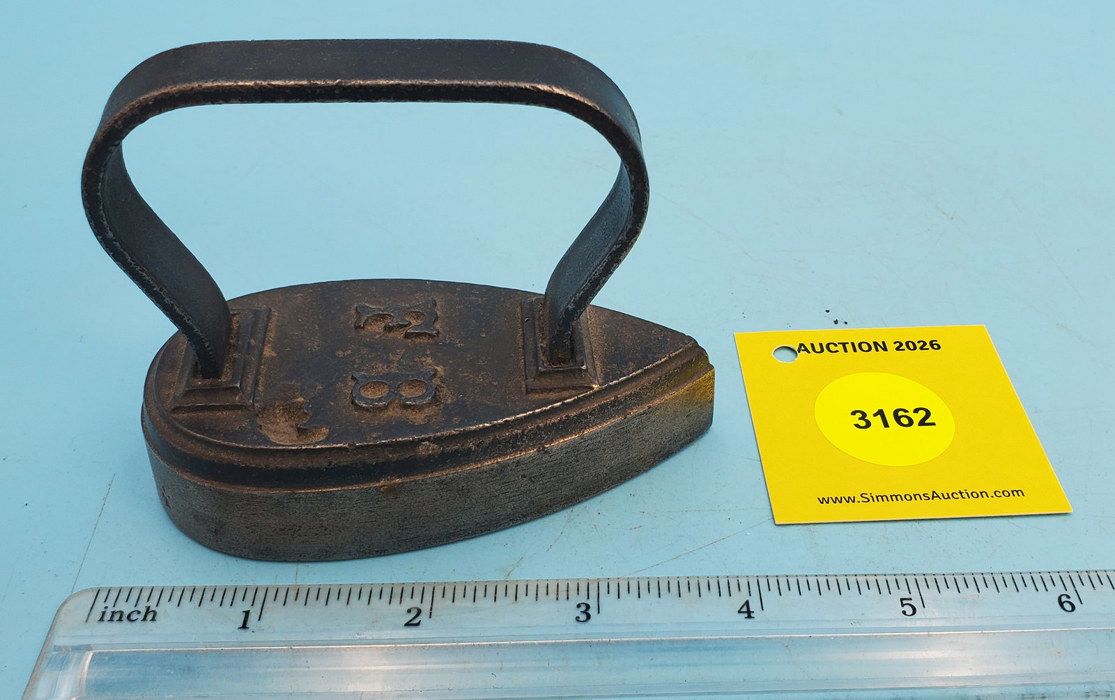 Round heel, "F B" strap handle, L 3 3/4": Round heel, "F B" strap handle, L 3 3/4"