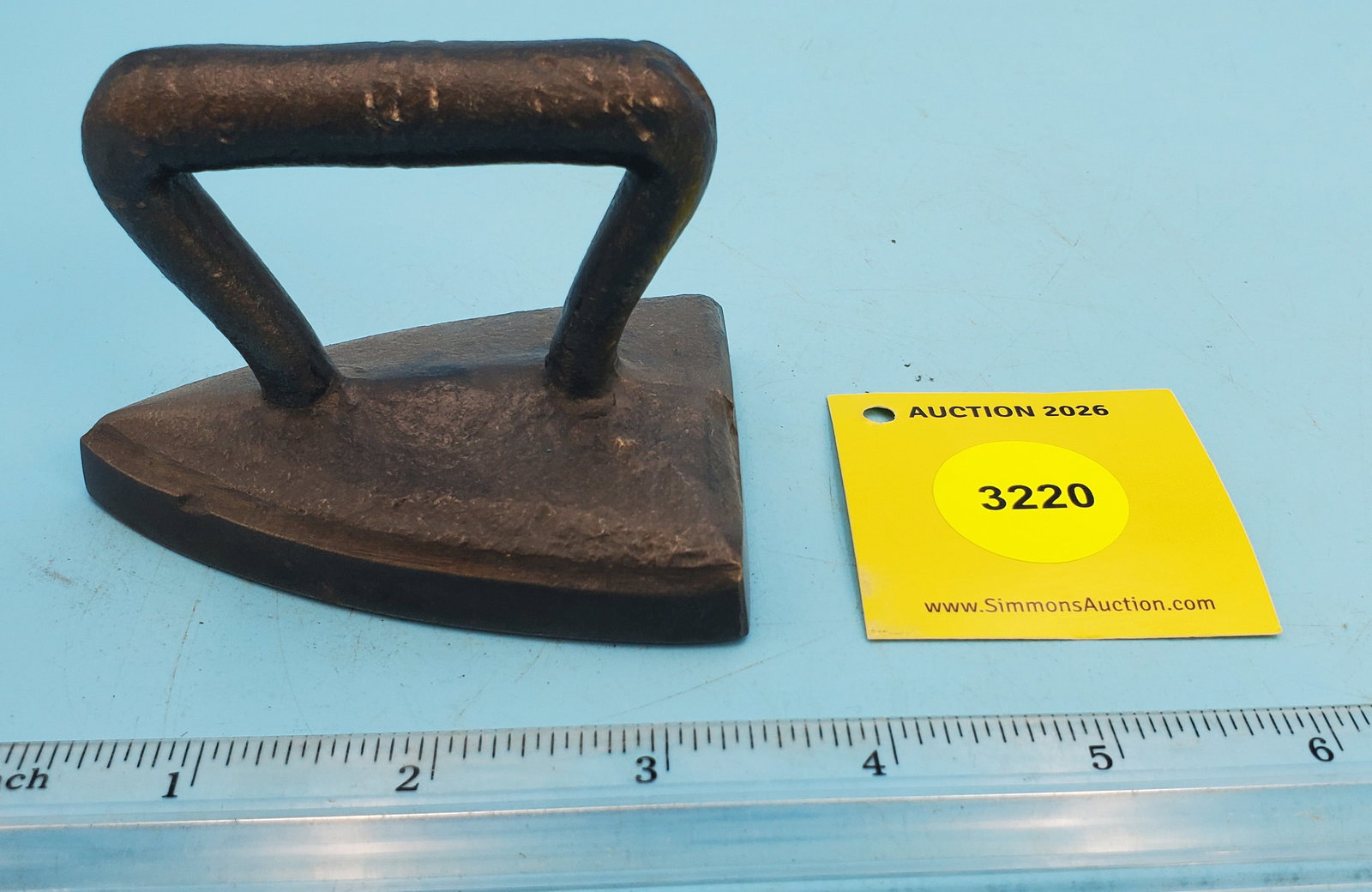 Flat iron, no markings, L 3 3/8": Flat iron, no markings, L 3 3/8"
