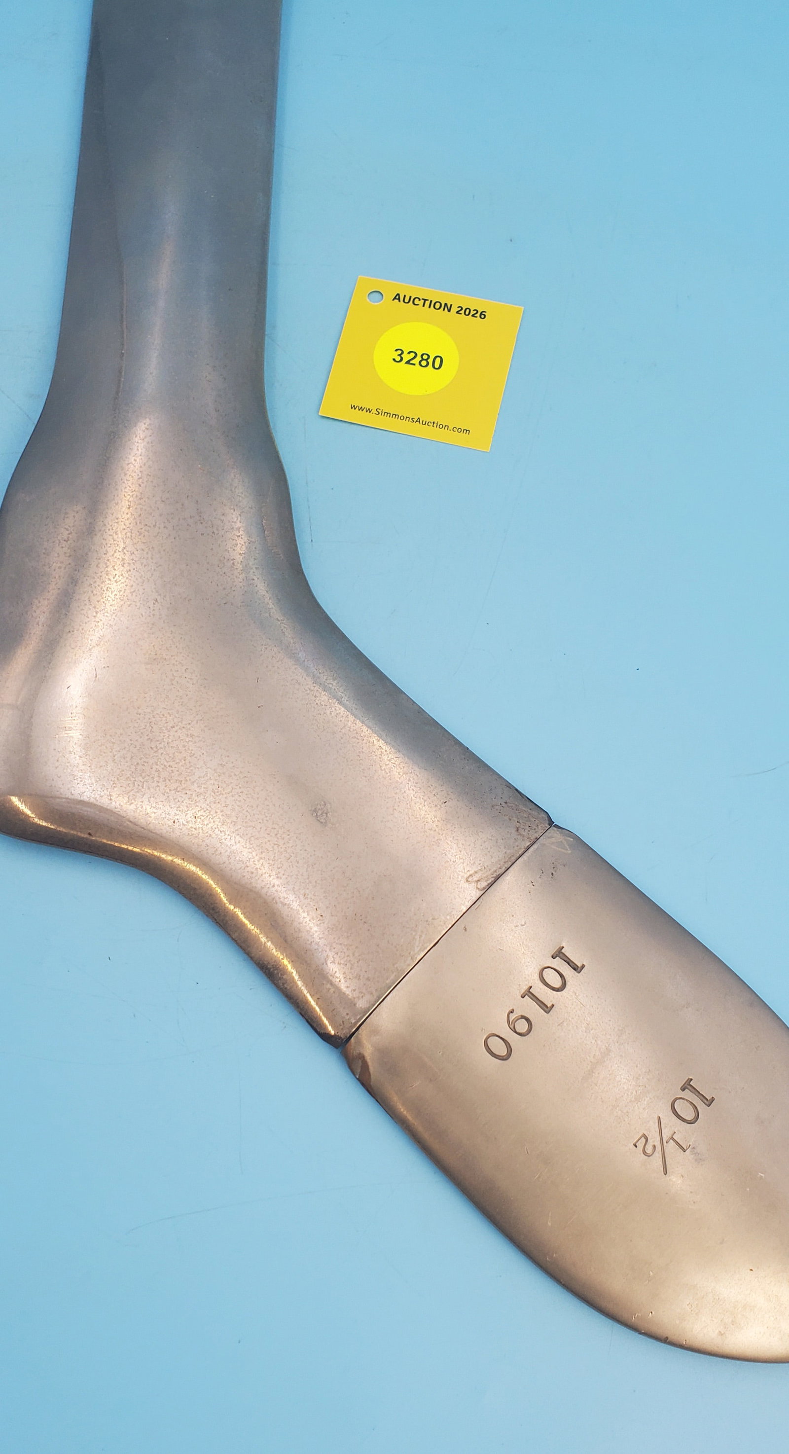 Stocking iron, marked 10190 - 2