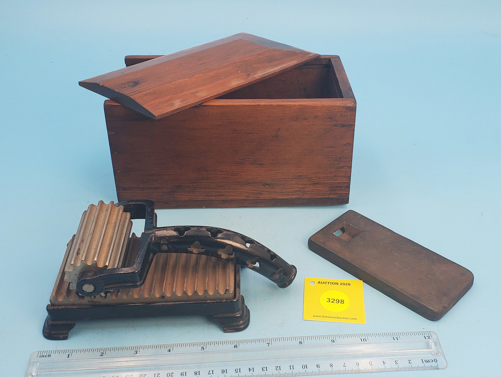 Roller, Clarks w/2 slugs and wooden box (1 of 3)