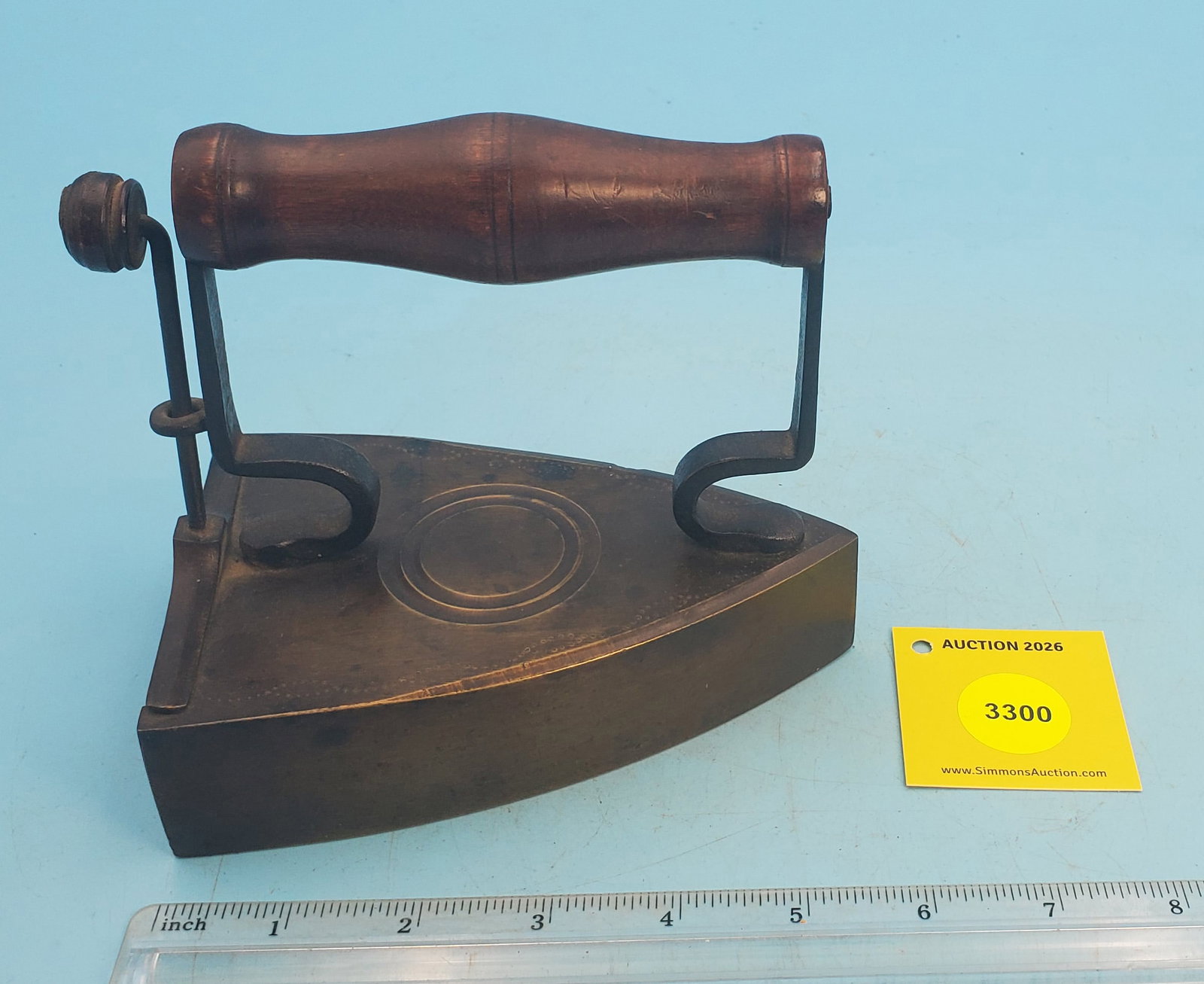 Slug iron, circle decoration on face, back lift gate, no slug, L 5 3/4" - 3