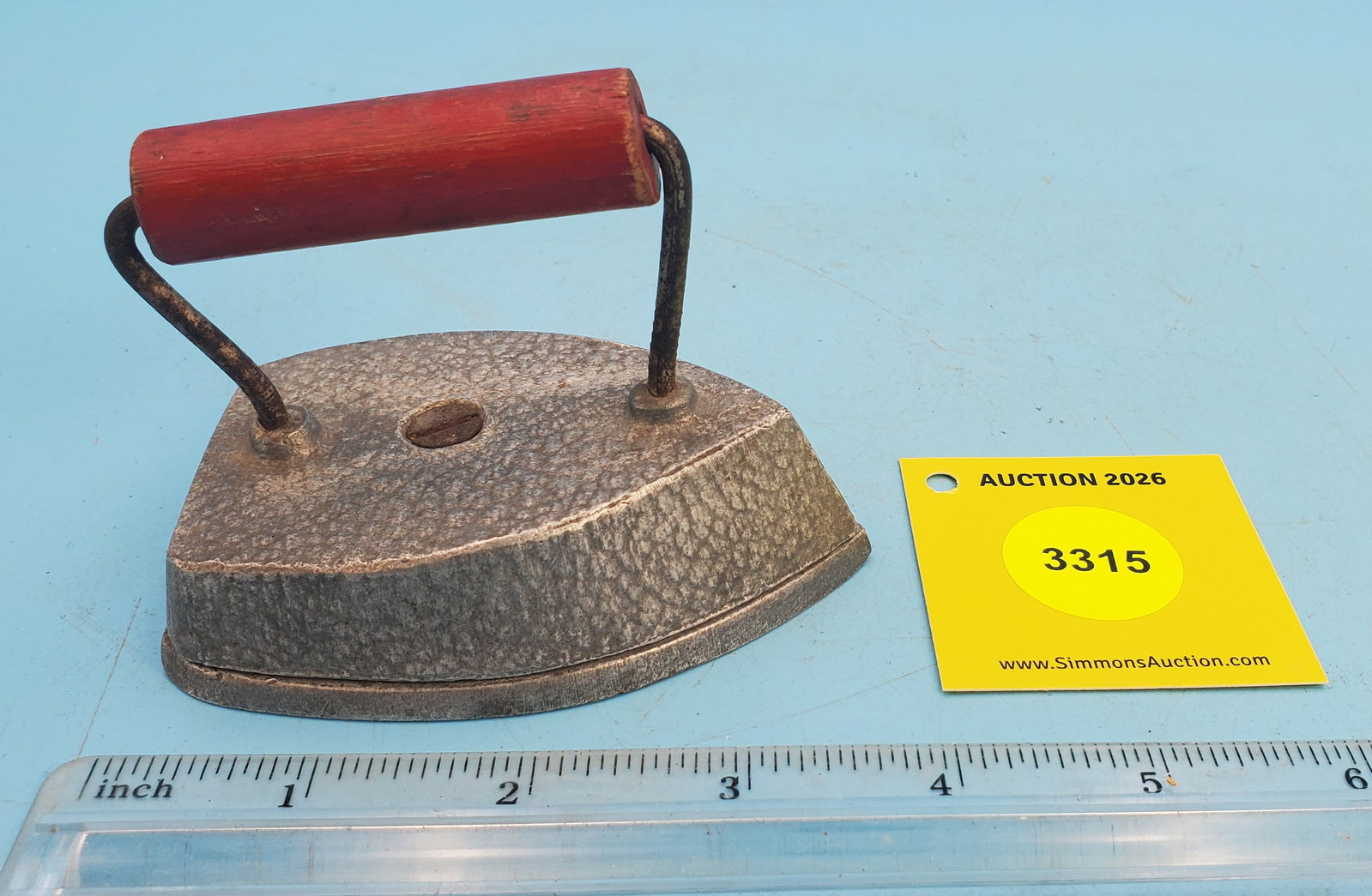 Flat iron, red handle, L 3 5/8": Flat iron, red handle, L 3 5/8"