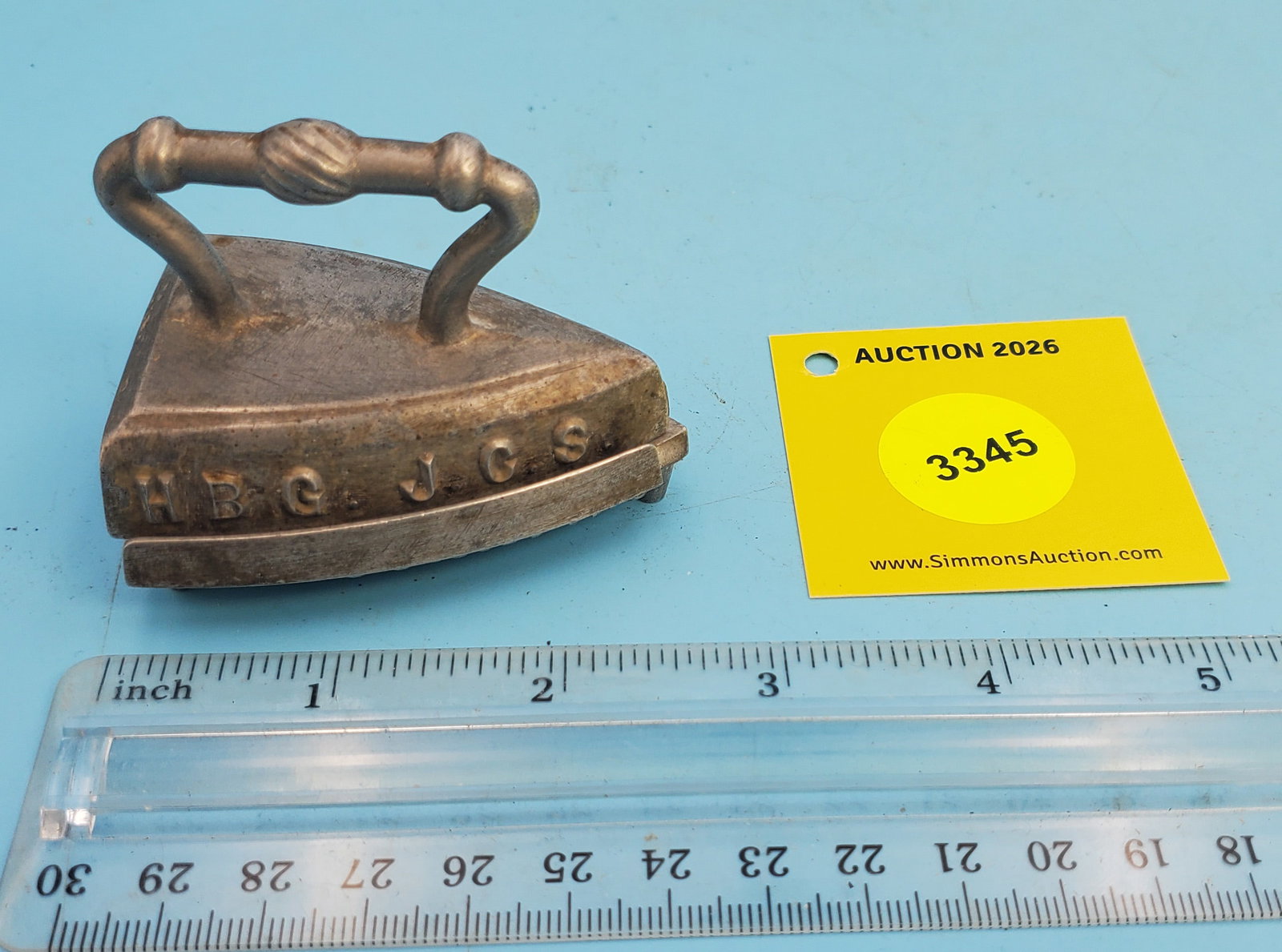 H B G., J. C. S, 67-68, w/trivet, Fersommling, L 2 1/2": H B G., J. C. S, 67-68, w/trivet, Fersommling, L 2 1/2"