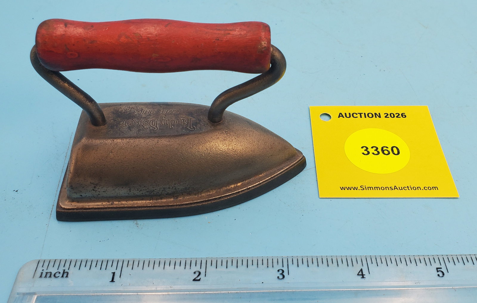 Lady Dover, Dover Ohio, red handle, L 3 3/8" - 3