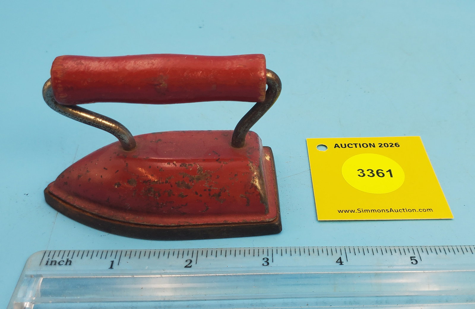 Lady Dover, Dover Ohio, red handle and body, L 3 3/8" - 2