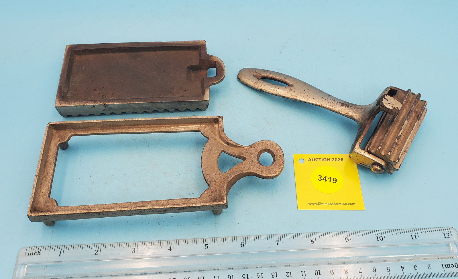 Roller, no markings - 2