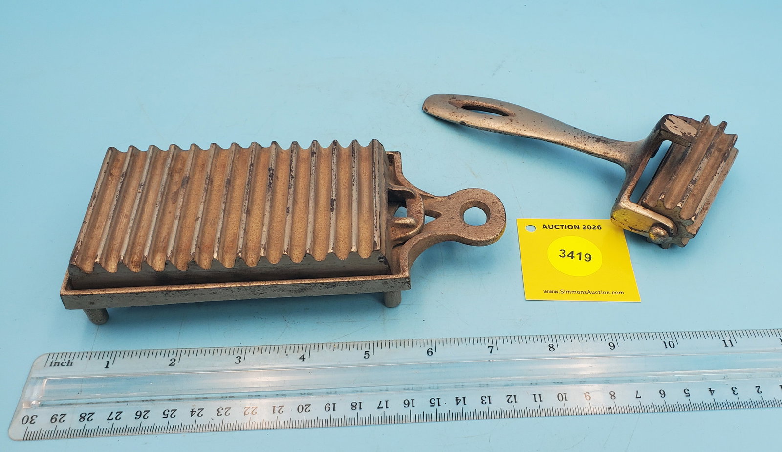 Roller, no markings - 3