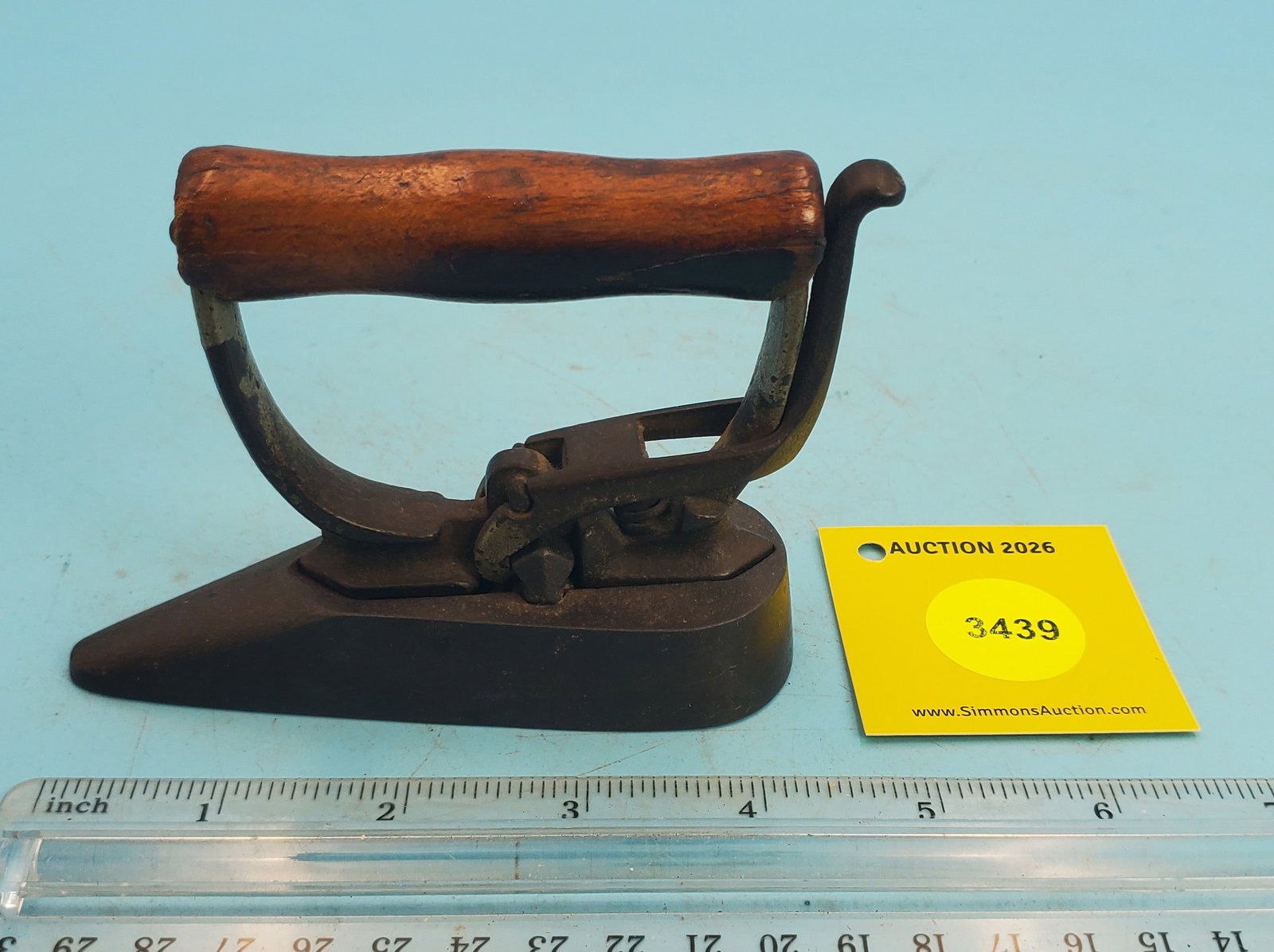 Tailor iron, detachable handle, L 4 3/8" - 3