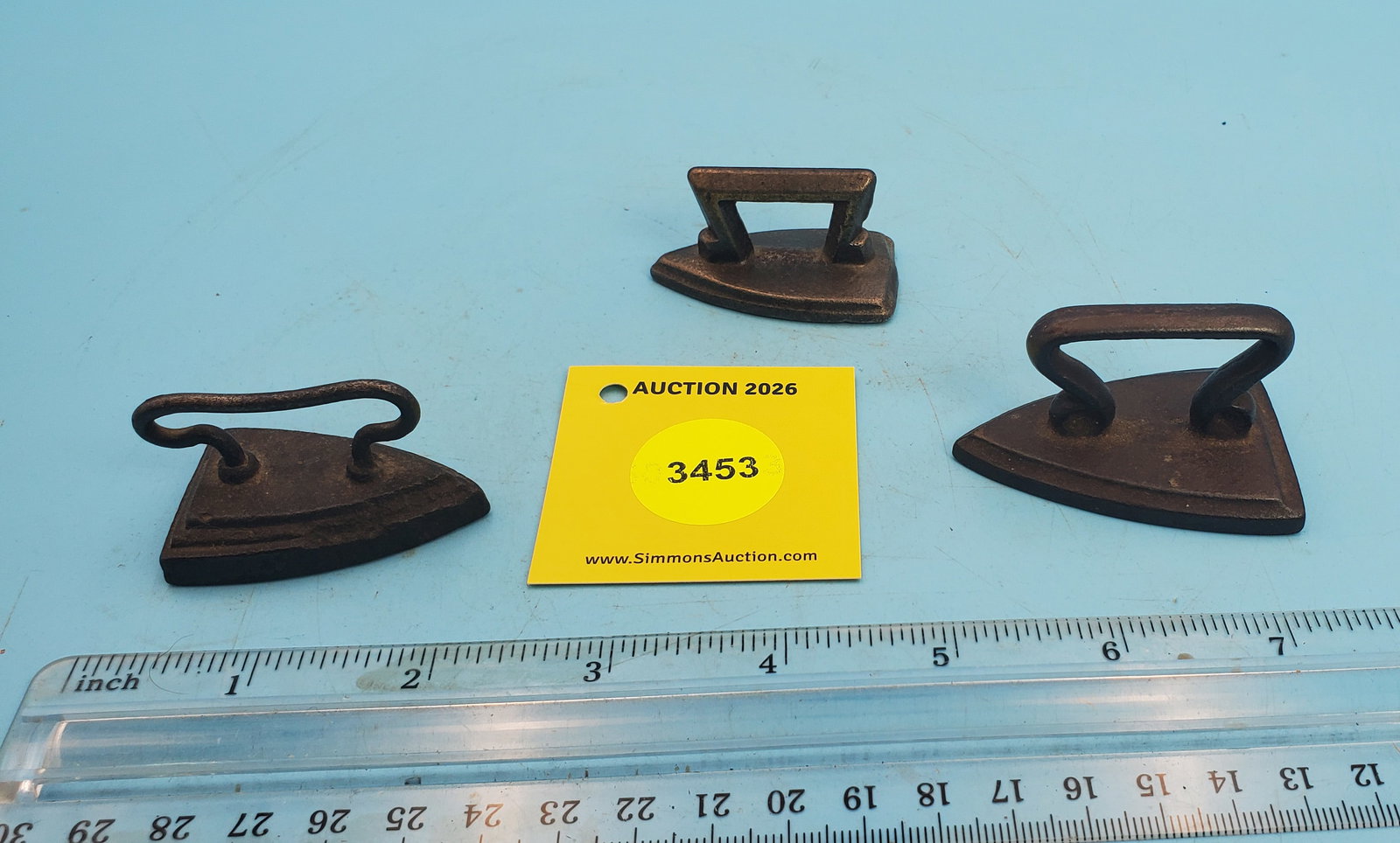 Lot of 3 small irons: Lot of 3 small irons