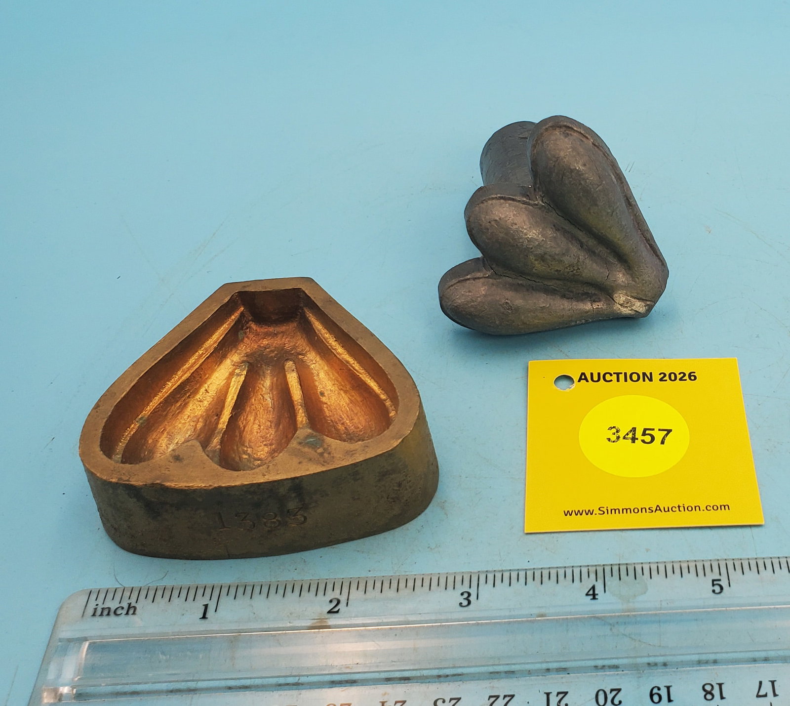 Flower iron: Flower iron