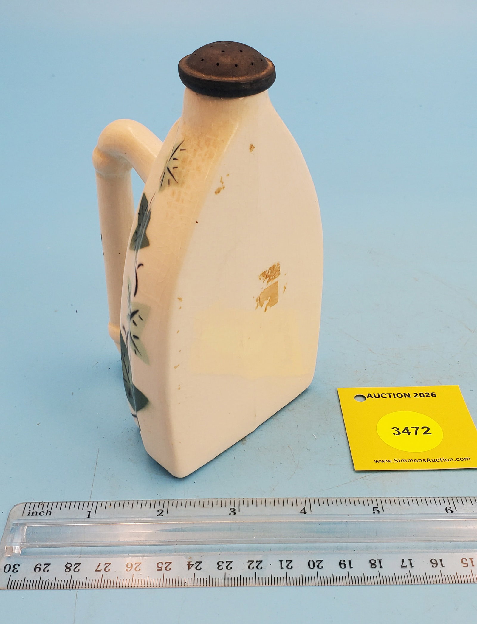 Sprinkle bottle, Cardinal China iron w/ivy, 5 1/4" - 2