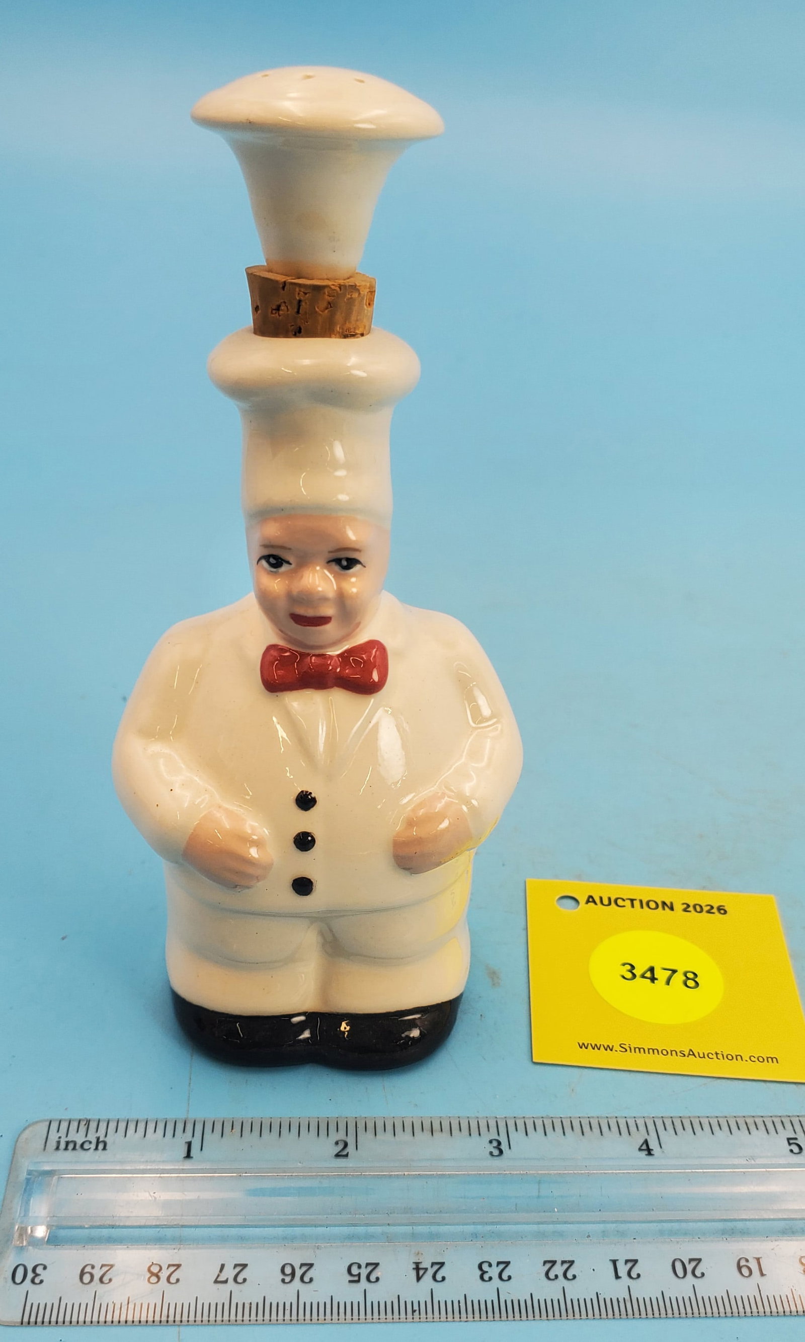 Sprinkle bottle, White chef 6": Sprinkle bottle, White chef 6"