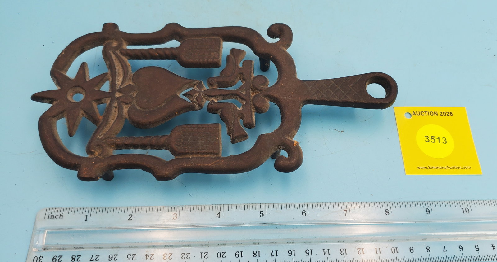 Trivet, Dumb Dutch (1 of 2)