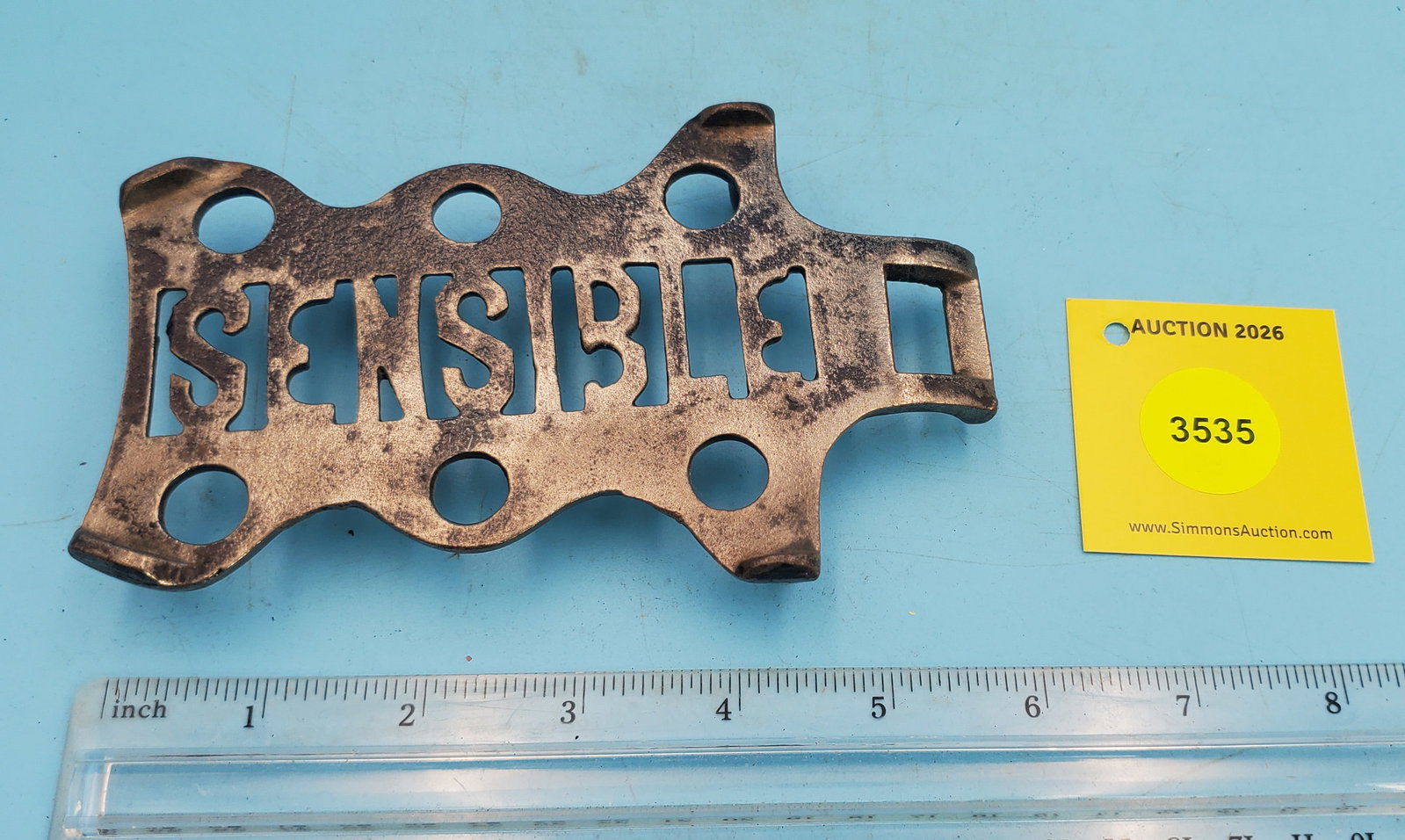 Trivet, Sensible (1 of 2)