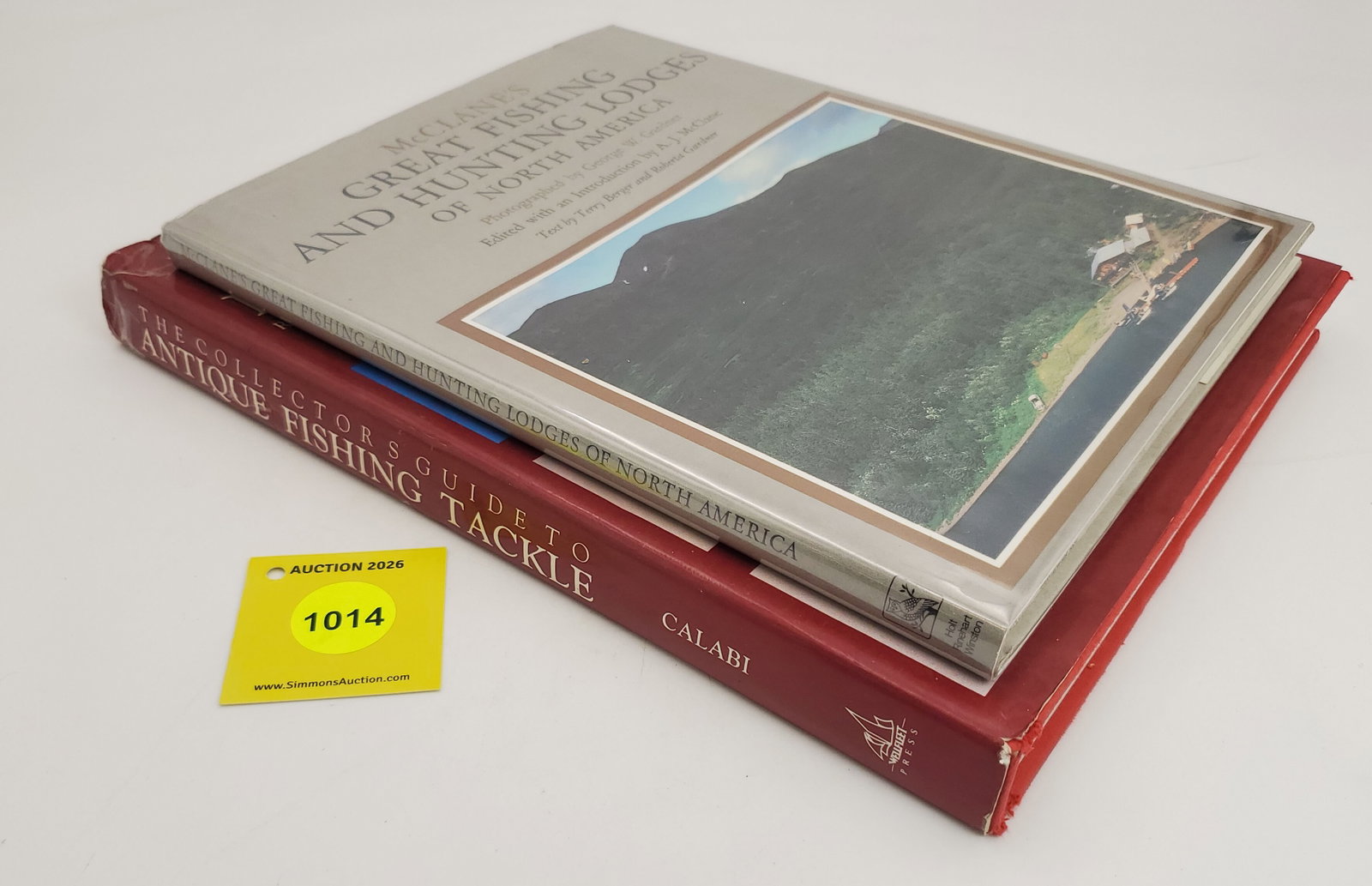 Lot of 2 Fishing books (1 of 2)
