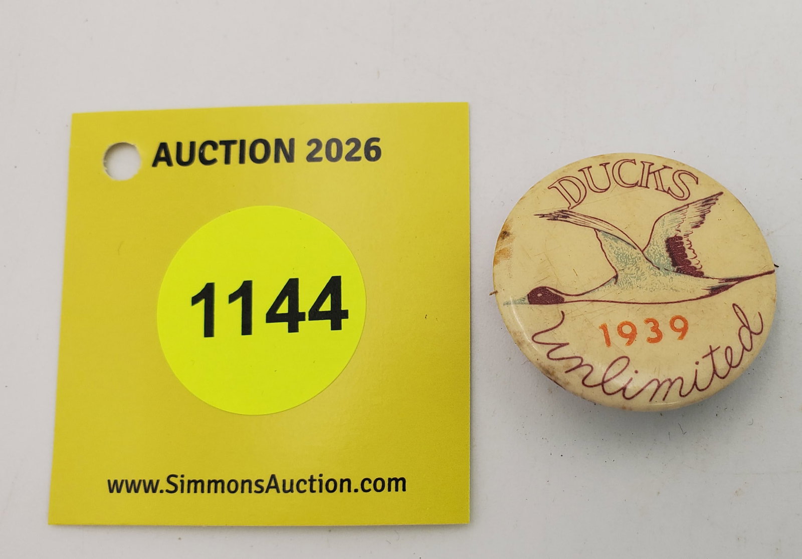 Ducks Unlimited 1939 pin (1 of 2)