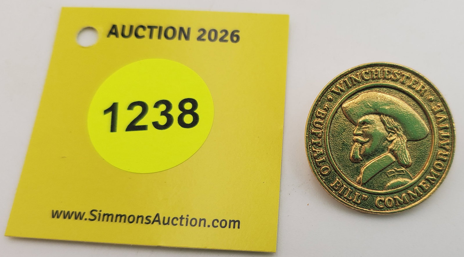 Winchester Buffalo Bill Commemorative pin (1 of 2)