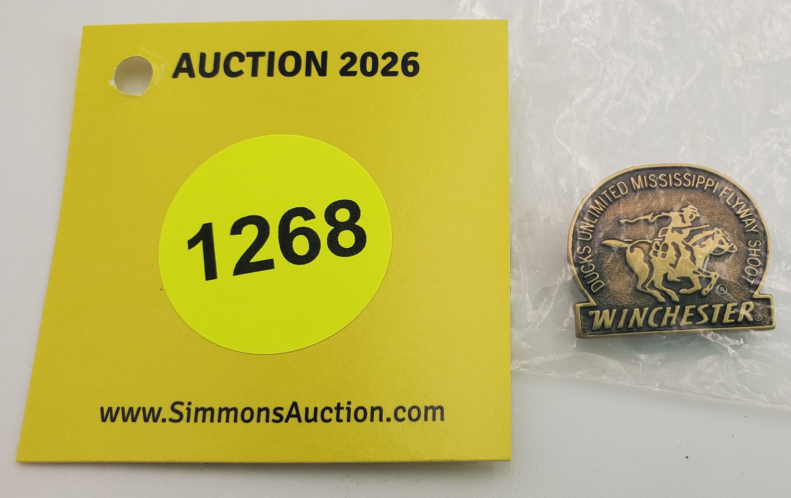 Winchester Ducks Unlimited Mississippi Flyway shoot pin: Winchester Ducks Unlimited Mississippi Flyway shoot pin