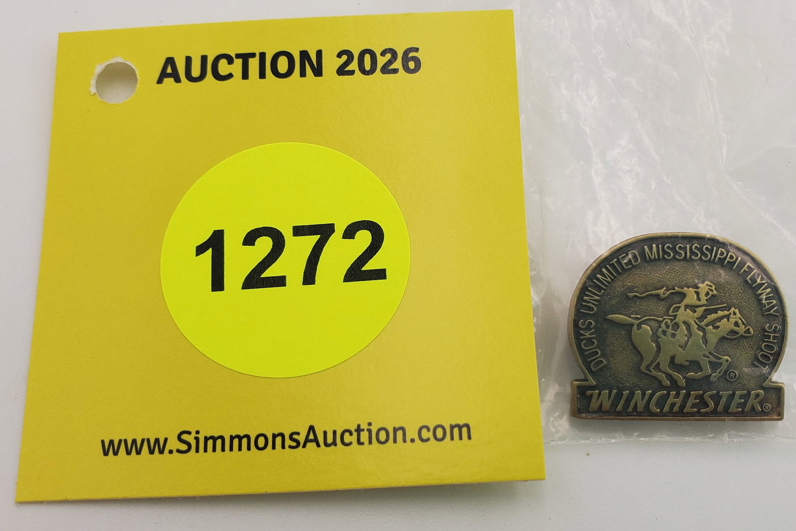 Winchester Ducks Unlimited Mississippi Flyway shoot pin (1 of 2)