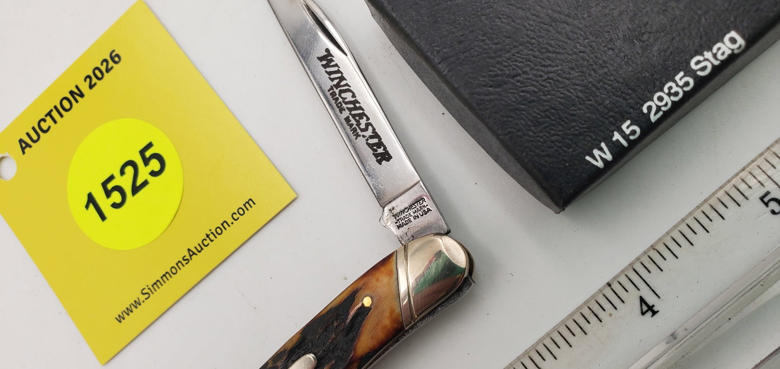 Pocket Knife: Winchester W15 2935-S-91, 2-Blade, Stag Handle w/ Black Box (GS) - 4