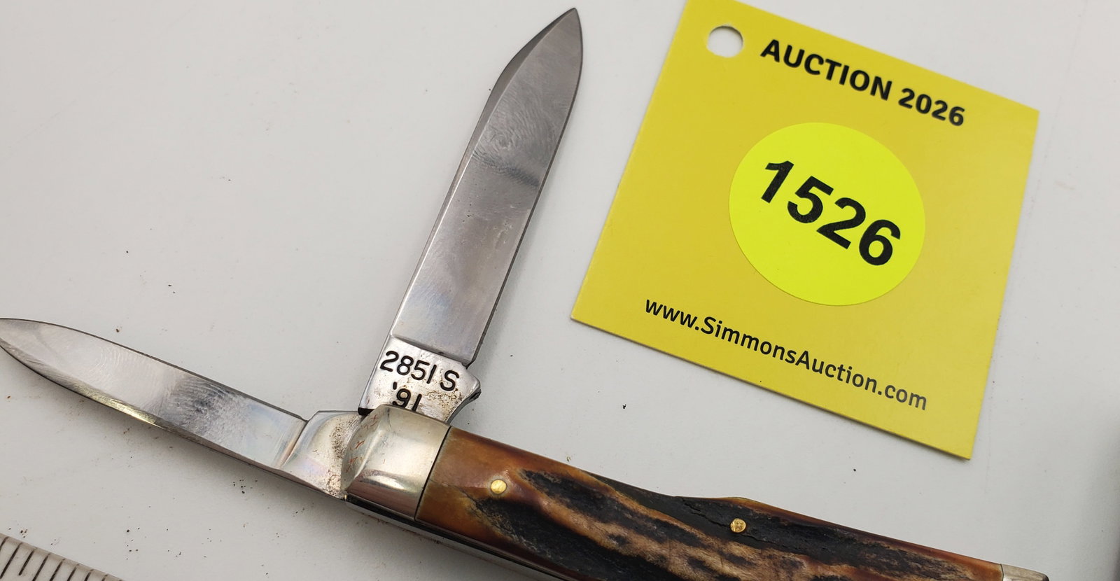 Pocket Knife: Winchester W15-2851-S-91, 2-Blade, Stag Handle w/ Black Box (GS) - 4