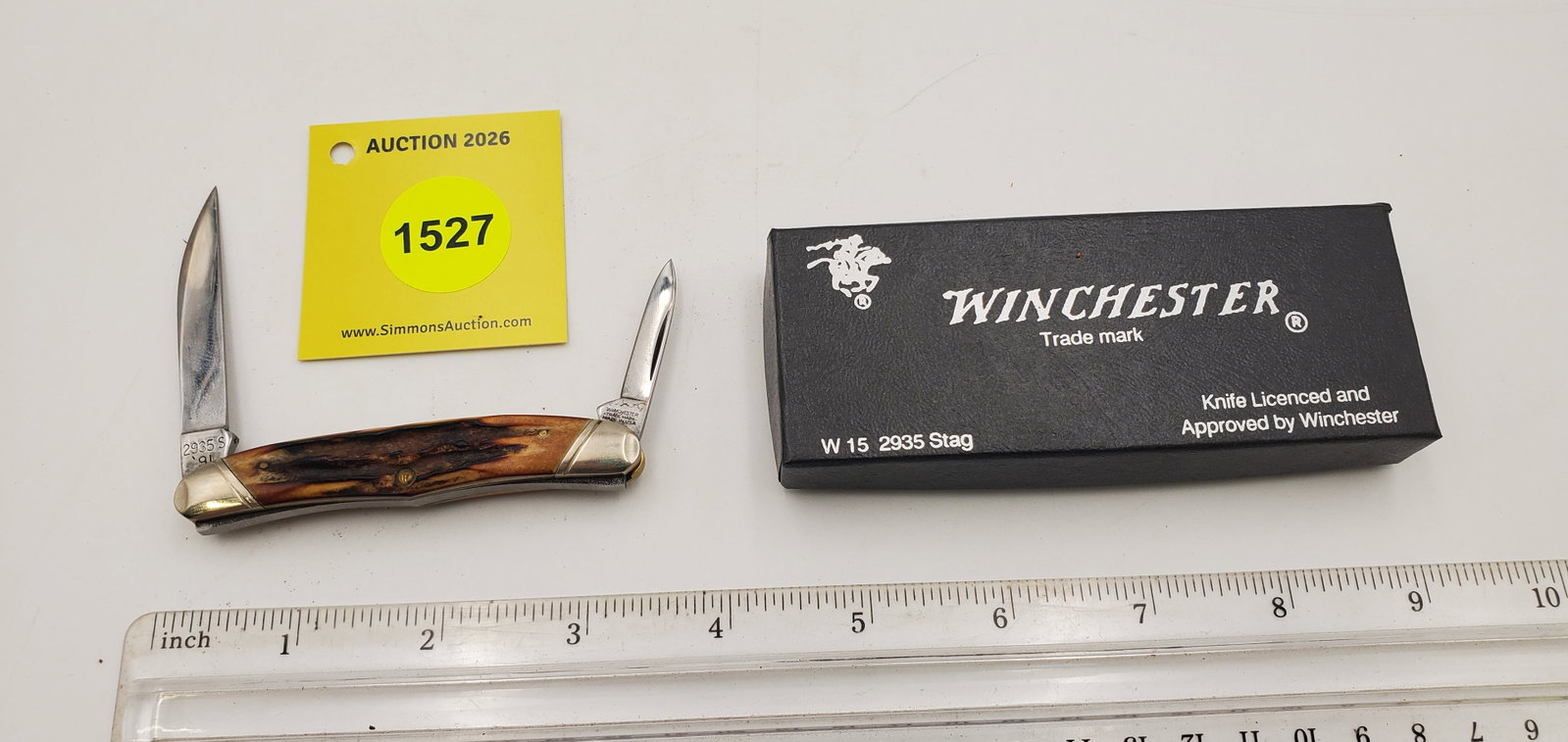 Pocket Knife: Winchester W15-2935-S-91, 2-Blade, Stag Handle w/ Black Box (GS) - 3
