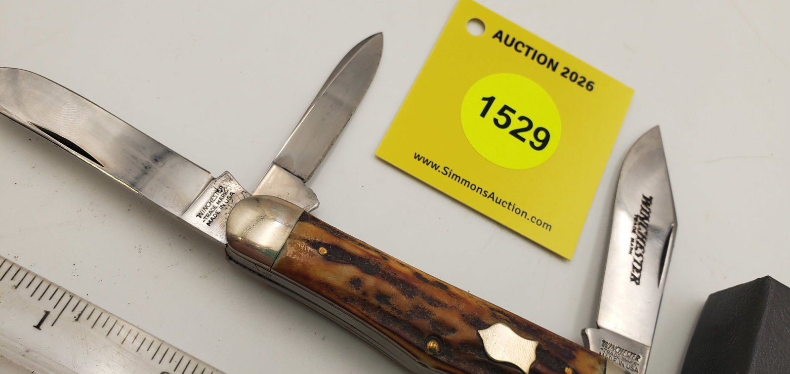 Pocket Knife: Winchester W15-3904-S-91, 3-Blade, Stag Handle w/ Black Box (GS) - 3
