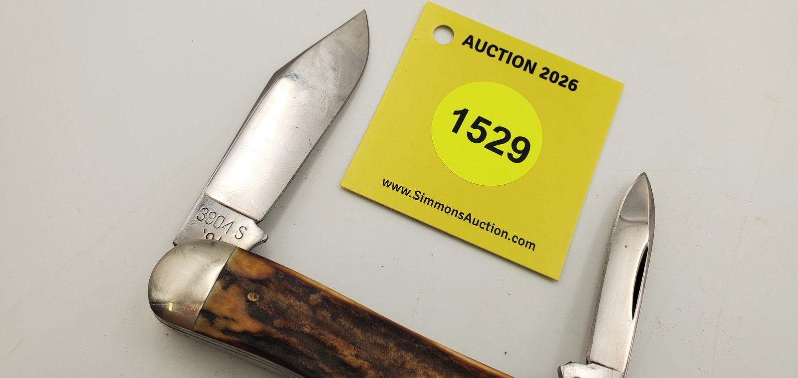 Pocket Knife: Winchester W15-3904-S-91, 3-Blade, Stag Handle w/ Black Box (GS) - 6