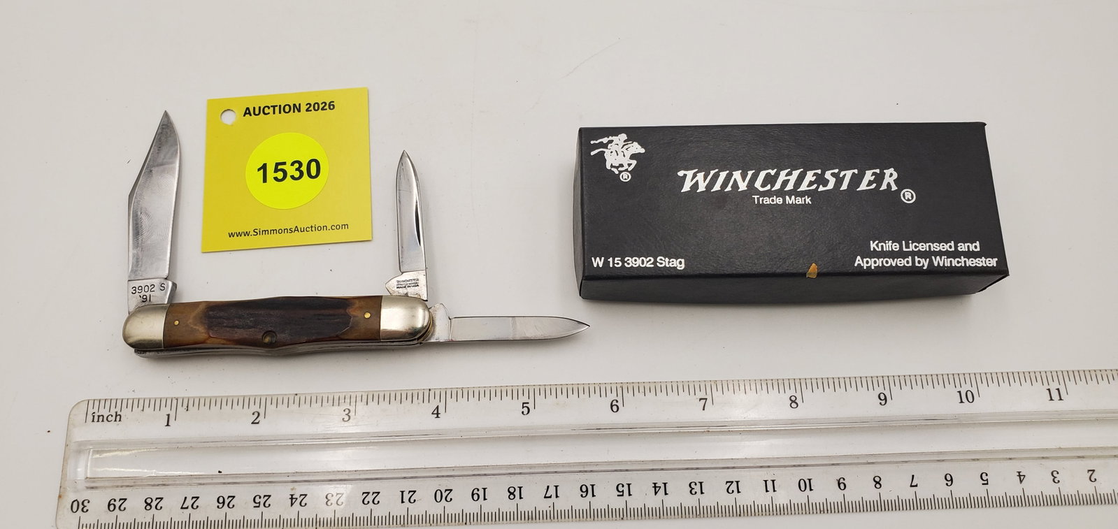 Pocket Knife: Winchester W15-3902-S-91, 3-Blade, Stag Handle w/ Black Box (GS) - 4