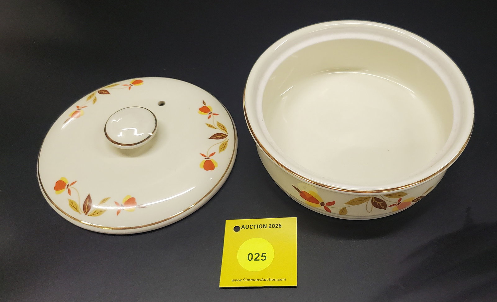 Superior Hall Jewel Tea Autumn Leaf Covered Casserole Dish - 2