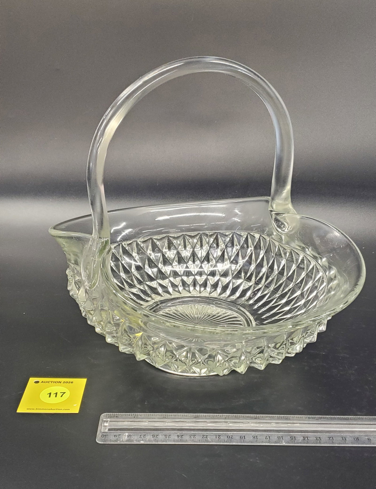 Tiara Indiana Glass Basket - 2