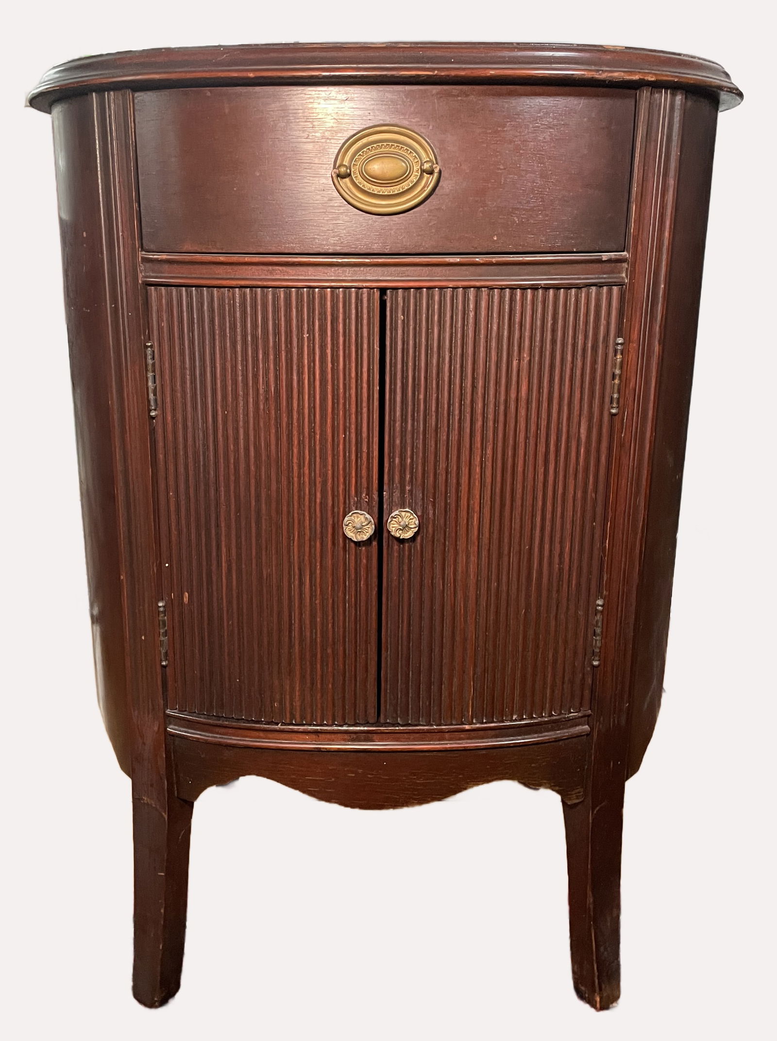 Antique Thomasville Mahogany Oval Cabinet: Antique Thomasville Mahogany oval cabinet/side table. The "Manufacturers of BED ROOM Furniture" label indicates it was likely part of an early 20th-century bedroom suite, as the company initially spec
