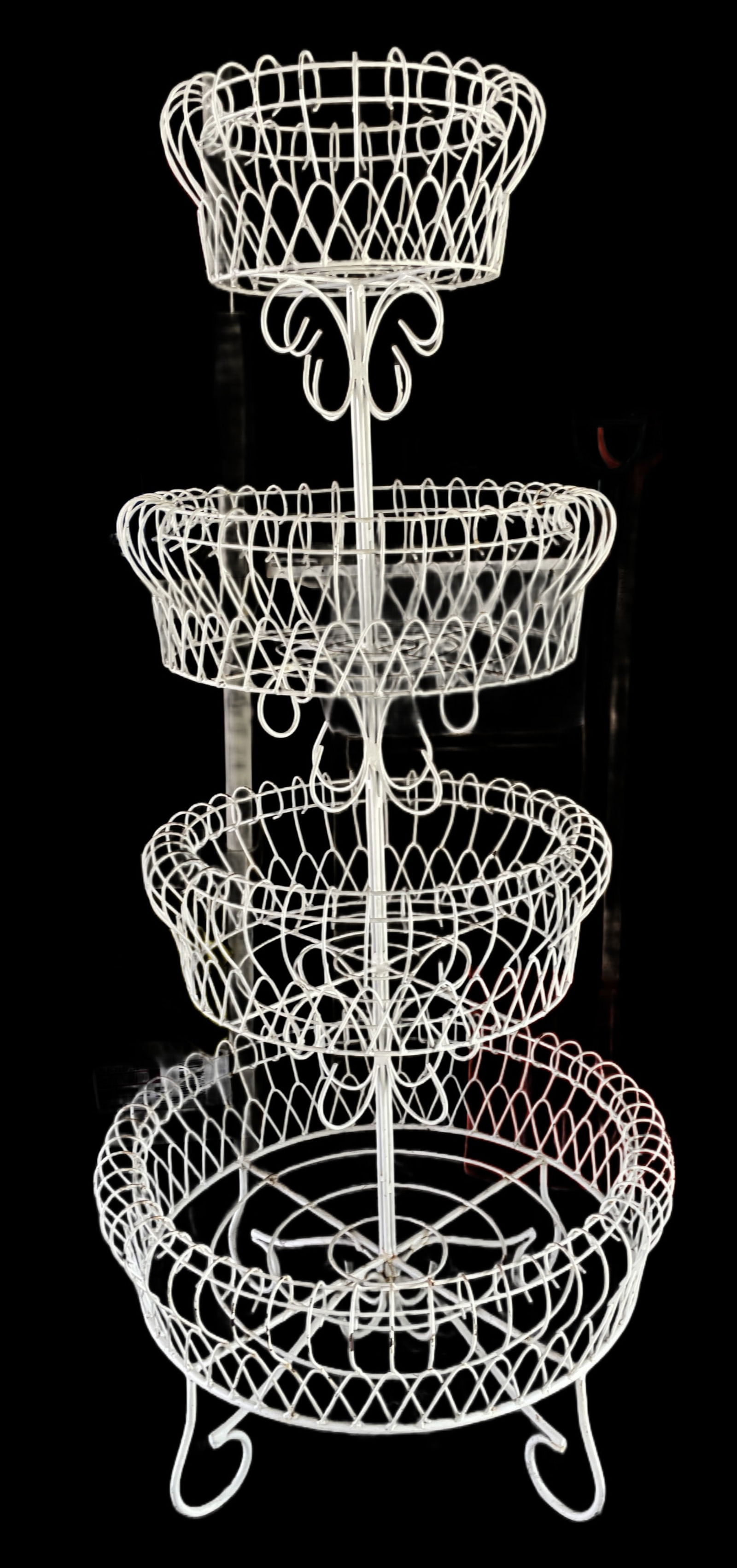 White metal 4-tier wire fruit basket stand or plant stand: White metal 4-tier wire fruit basket stand or plant stand.