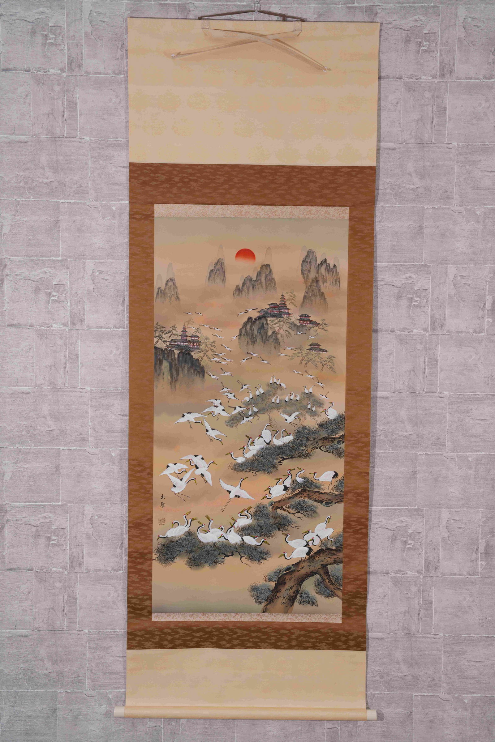 A HUNDRED-CRANES PAINTING ON SILK: Hundred-cranes painting on silk