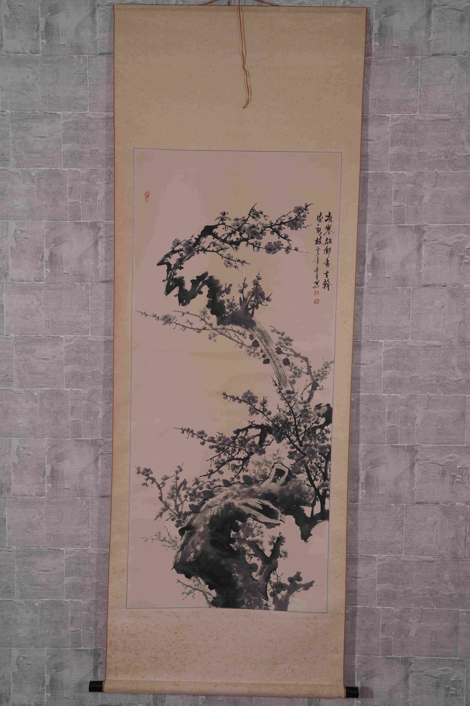 A PLUM BLOSSOM PAINTING ON PAPER (1 of 7)