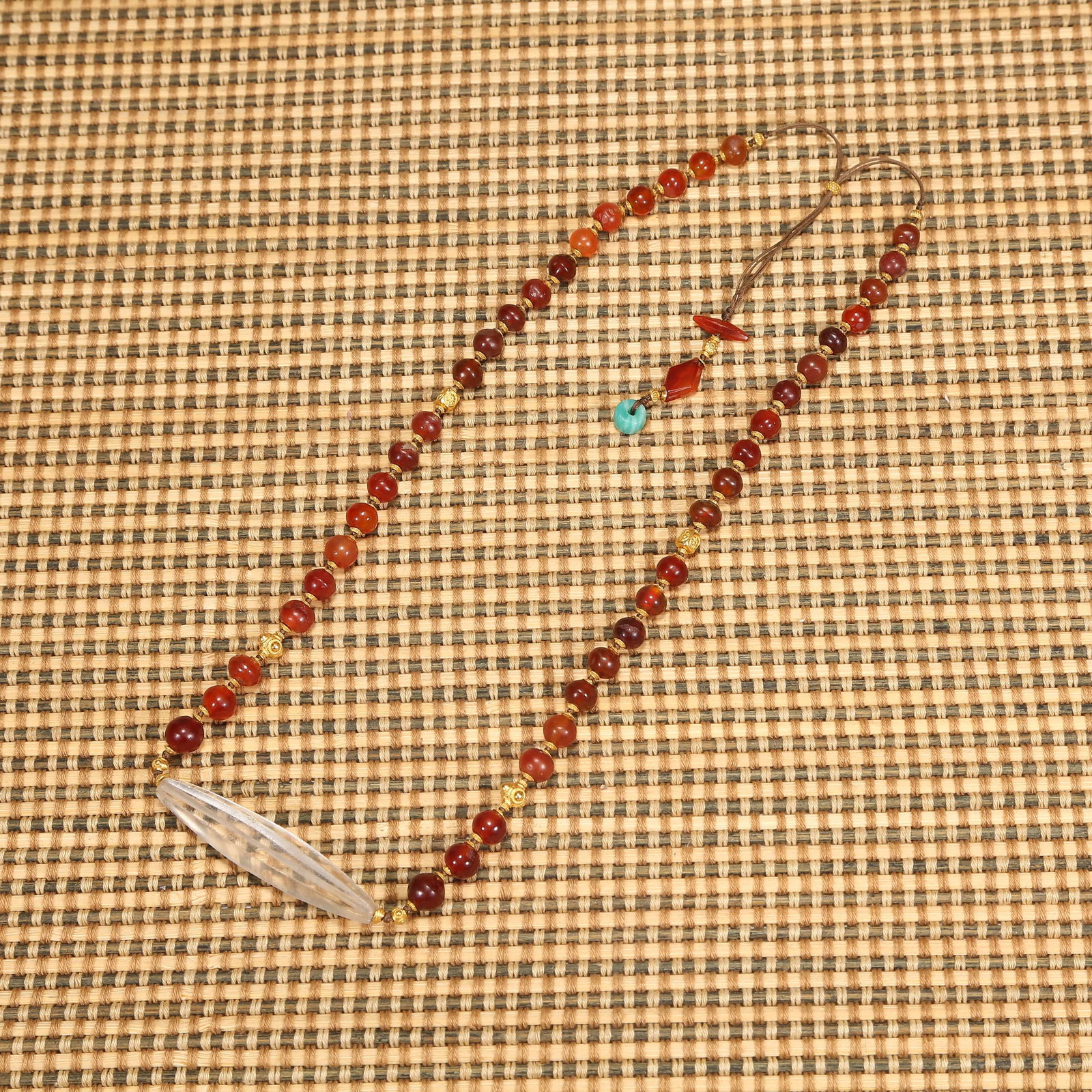 A CRYSTAL PRISM NECKLACE (1 of 6)