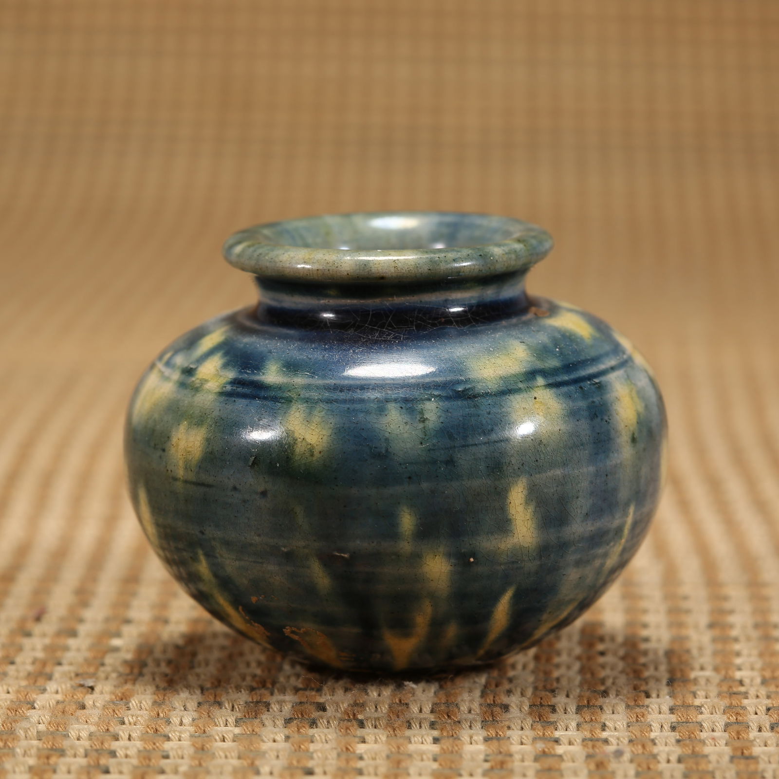 A TANG DYNASTY SMALL SANCAI JAR (1 of 8)