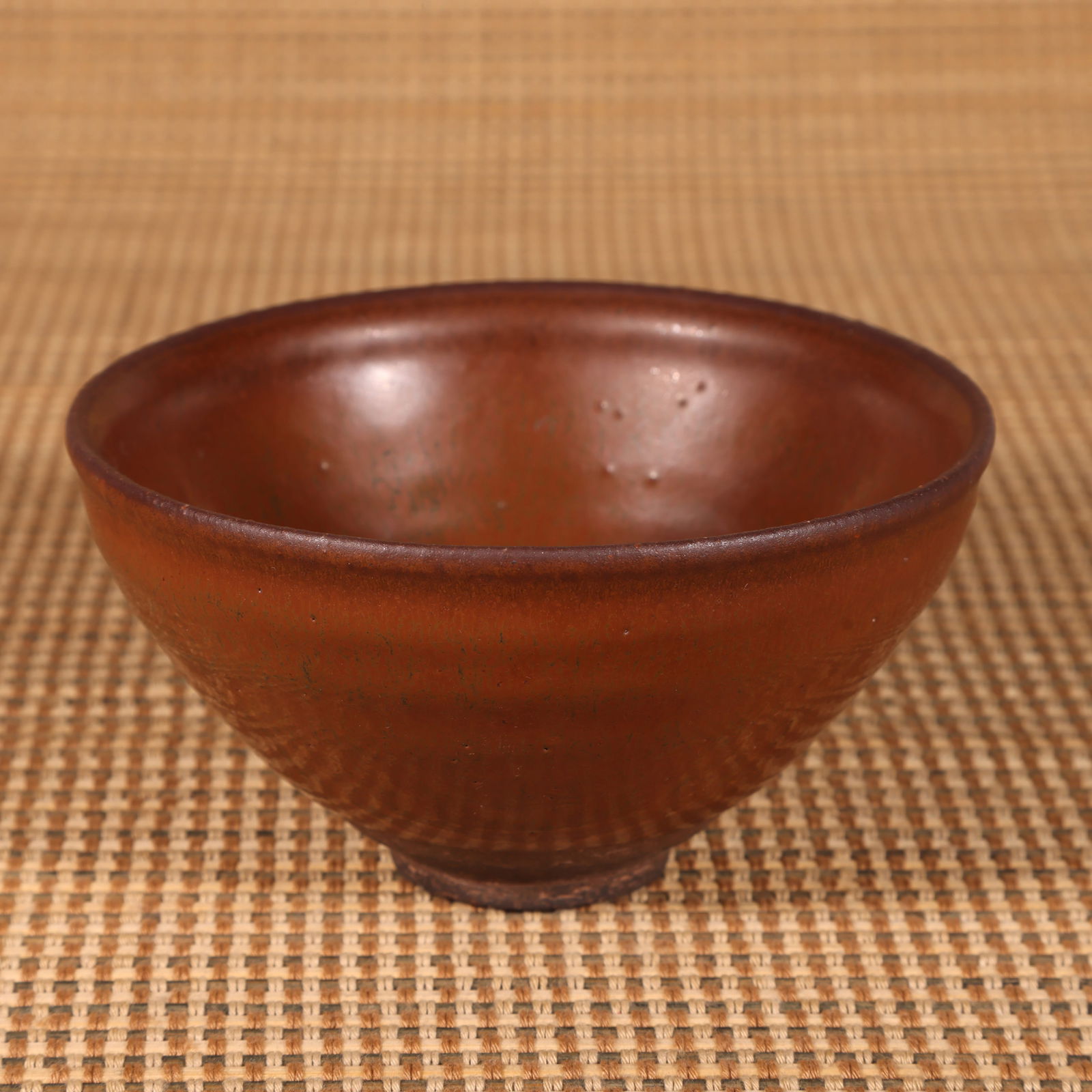 A SONG DYNASTY JIAN WARE PERSIMMON-GLAZED TEA BOWL (1 of 8)