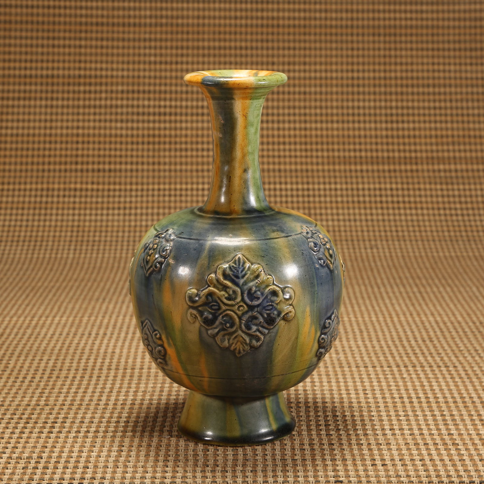 A TANG DYNASTY SANCAI APPLIQUÉ VASE (1 of 9)