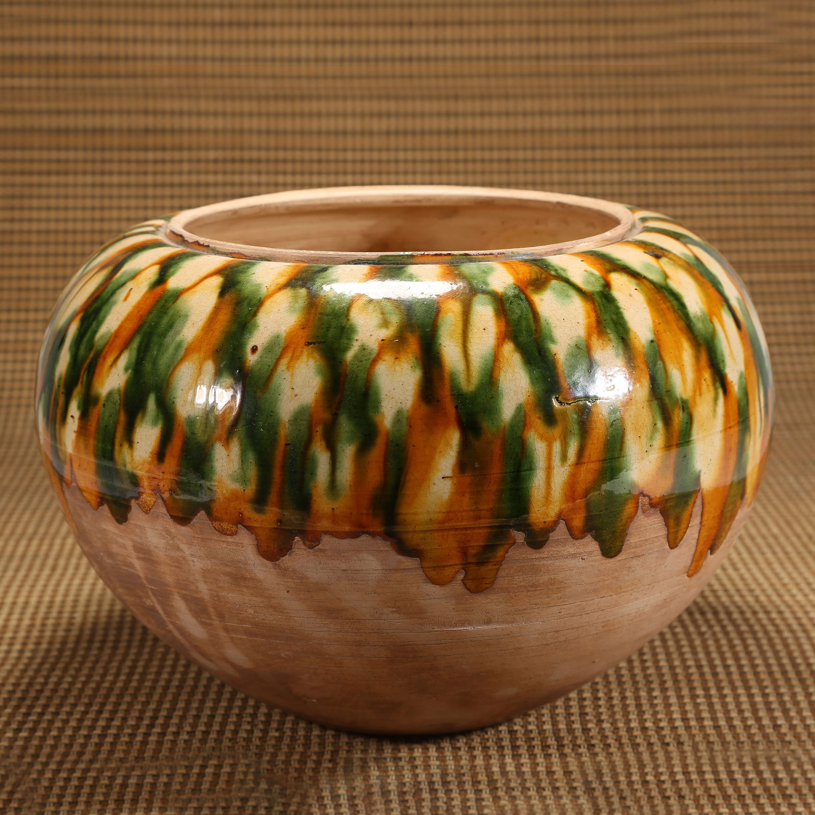 A TANG DYNASTY SANCAI JAR (1 of 8)